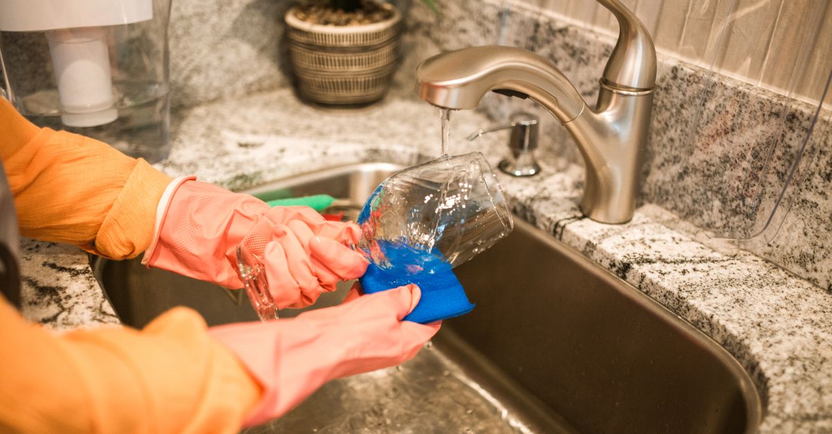 Protective gloves. Photo by RDNE Stock project on Pexels.