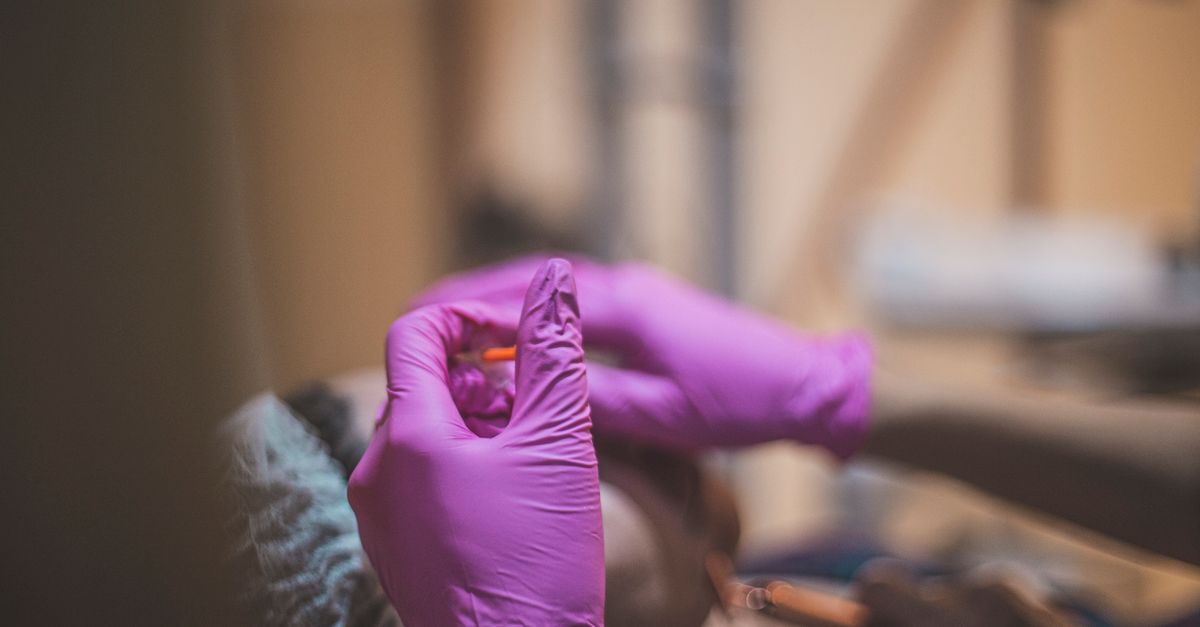 Protective gloves. Photo by Dalila Dalprat on Pexels.