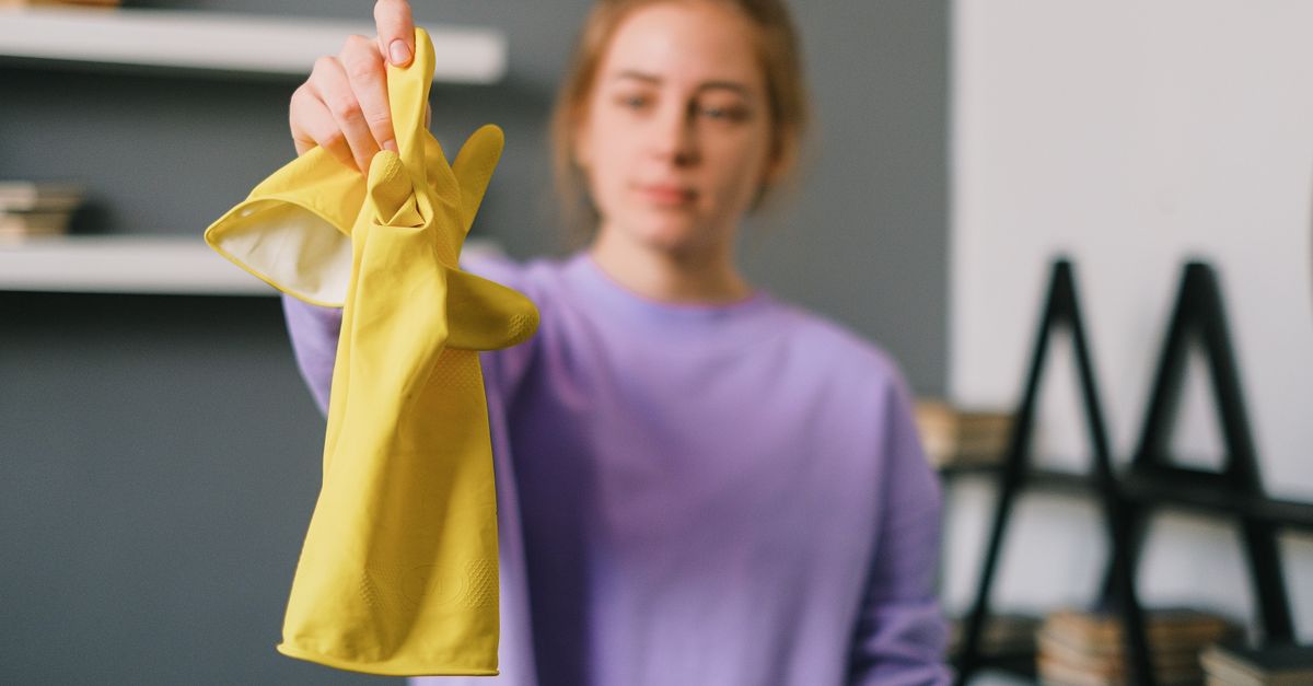 Protective gloves. Photo by SHVETS production on Pexels.
